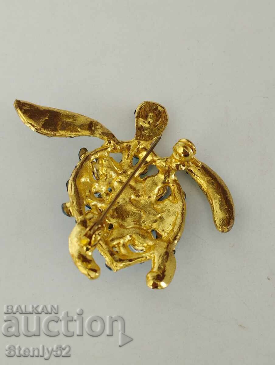 Turtle Brooch with price 20.00 BGN | € 10.23 Turtle Brooch with price 20.00 BGN | € 10.23