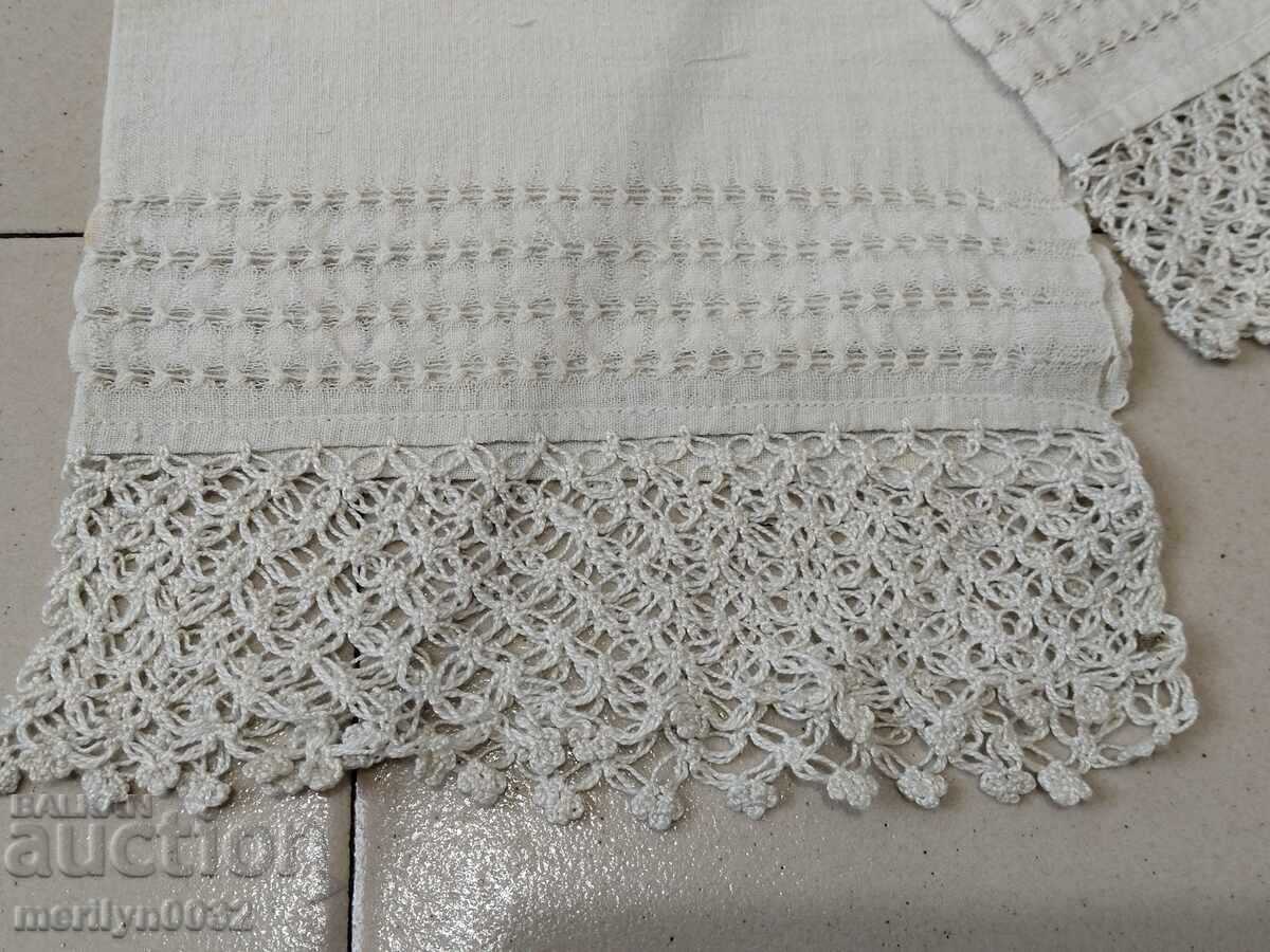 Livrarea Pânză veche din dantelă Kennar țesătă manual Livrarea Pânză veche din dantelă Kennar țesătă manual