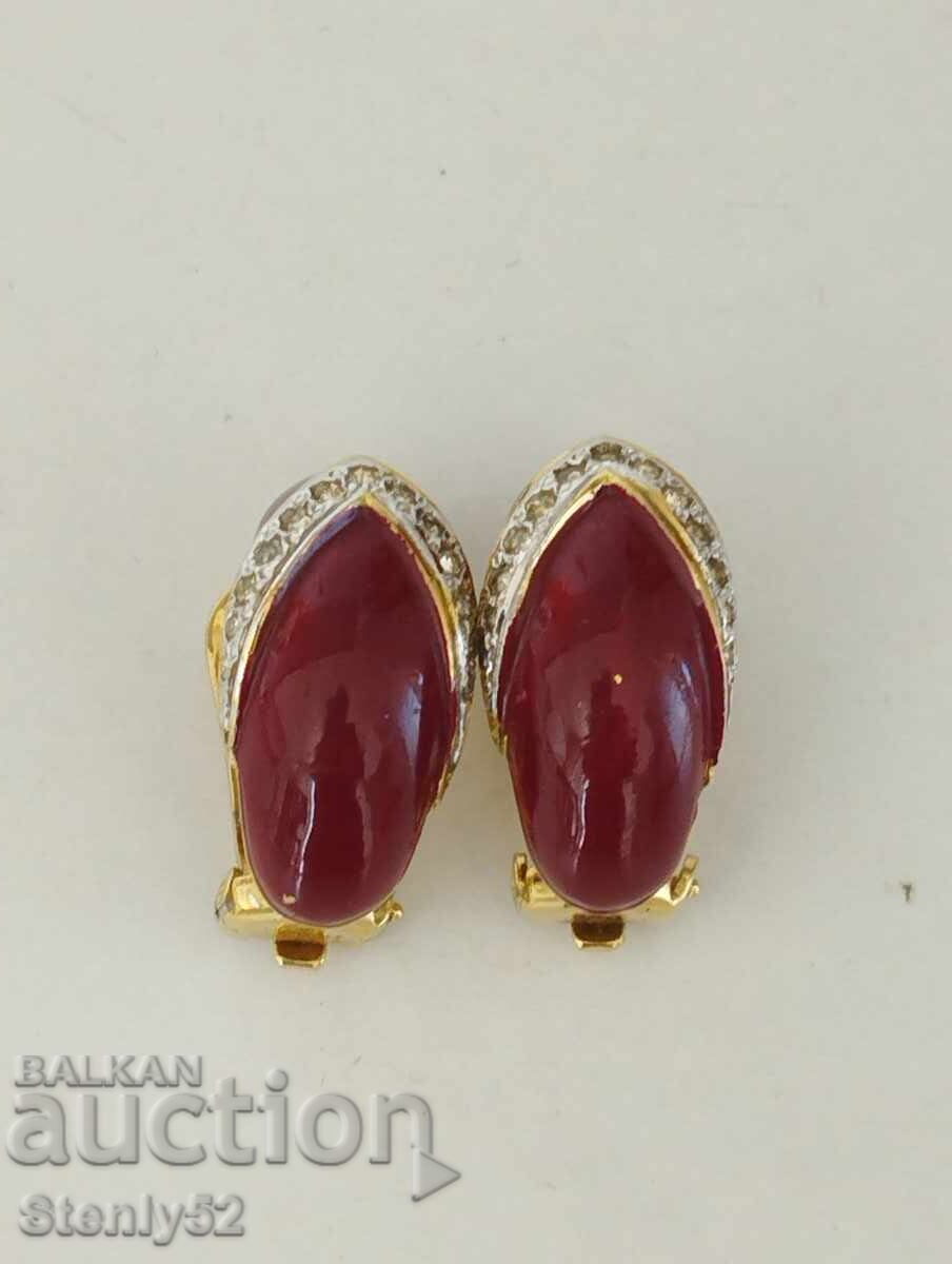 Earrings with clips and stones