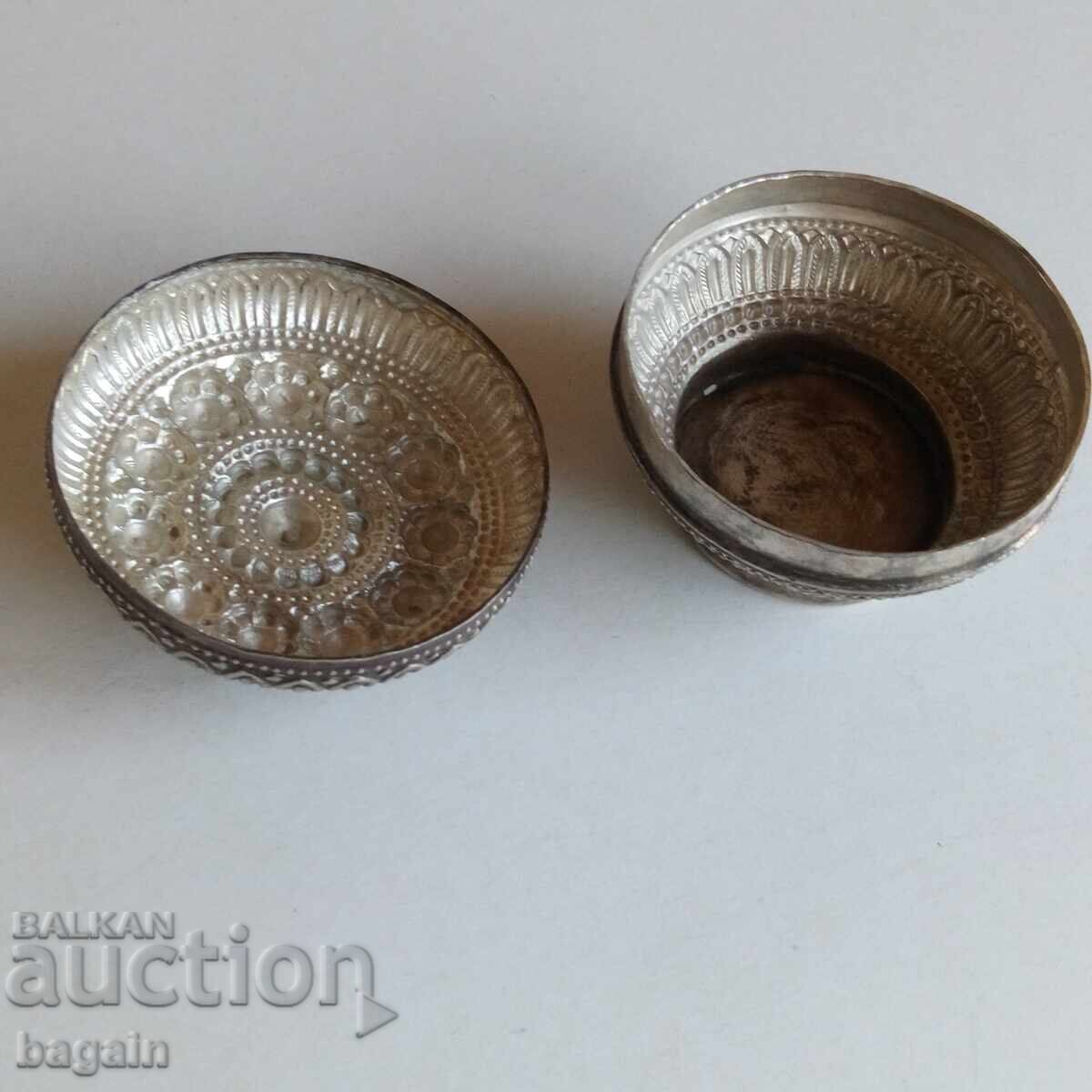 Аукцион Сребърна кутия. Ориент. Аукцион Сребърна кутия. Ориент.