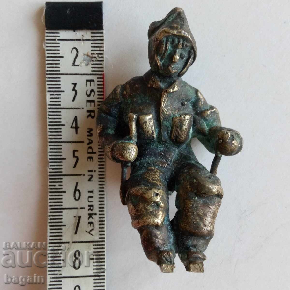 Bronze statuette. World War II. - 6 Bronze statuette. World War II. - 6