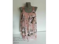 Women's tank top with lace