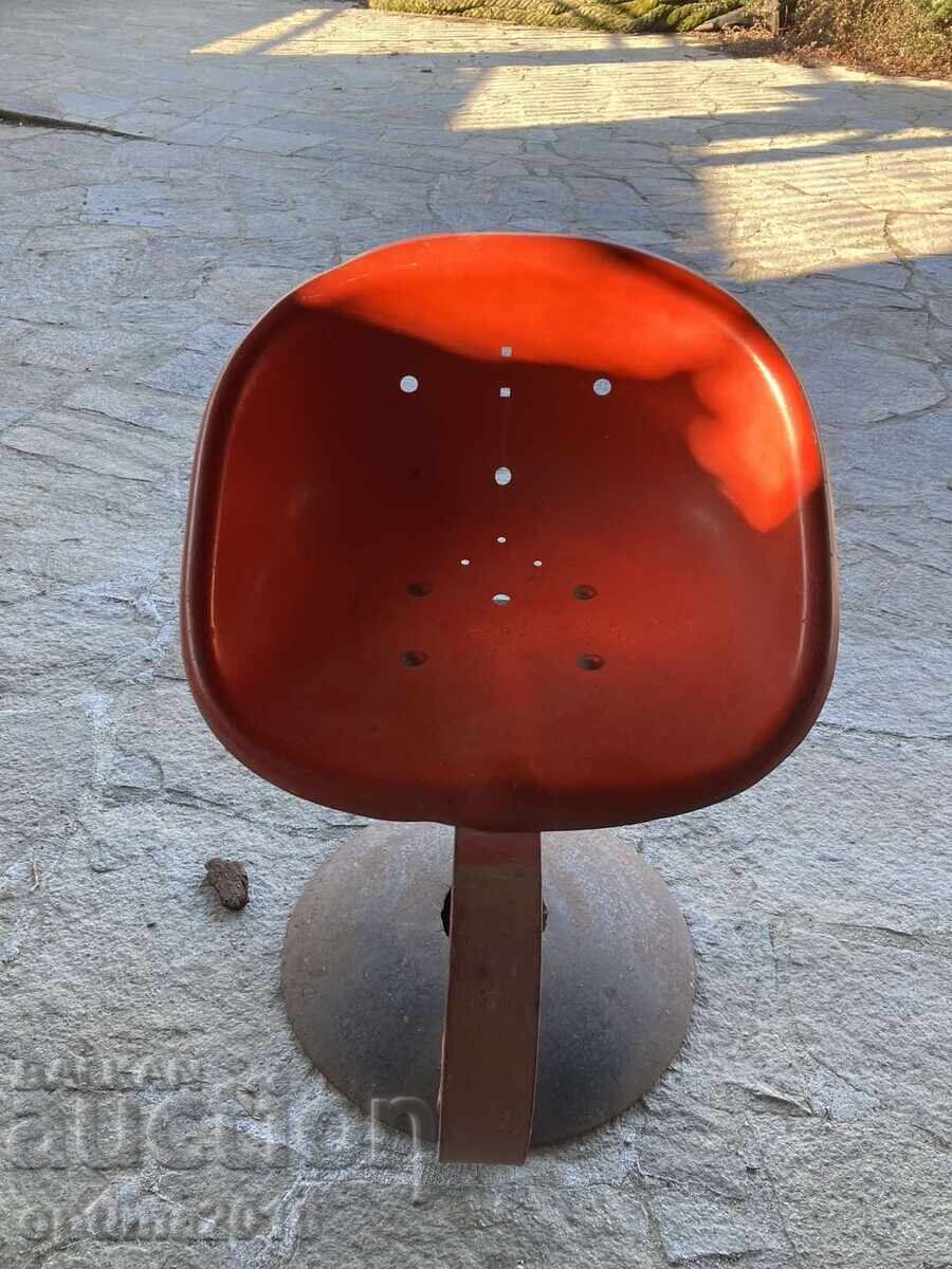 Retro chair with price 250.00 BGN | € 127.82 Retro chair with price 250.00 BGN | € 127.82