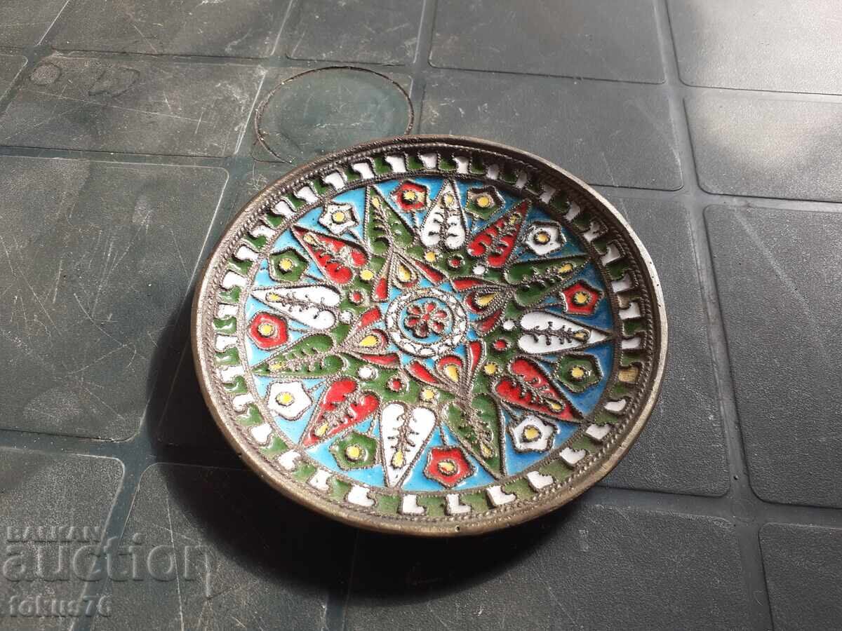 Plate - bronze saucer with cellular enamel with price 39.00 BGN | € 19.94 Plate - bronze saucer with cellular enamel with price 39.00 BGN | € 19.94