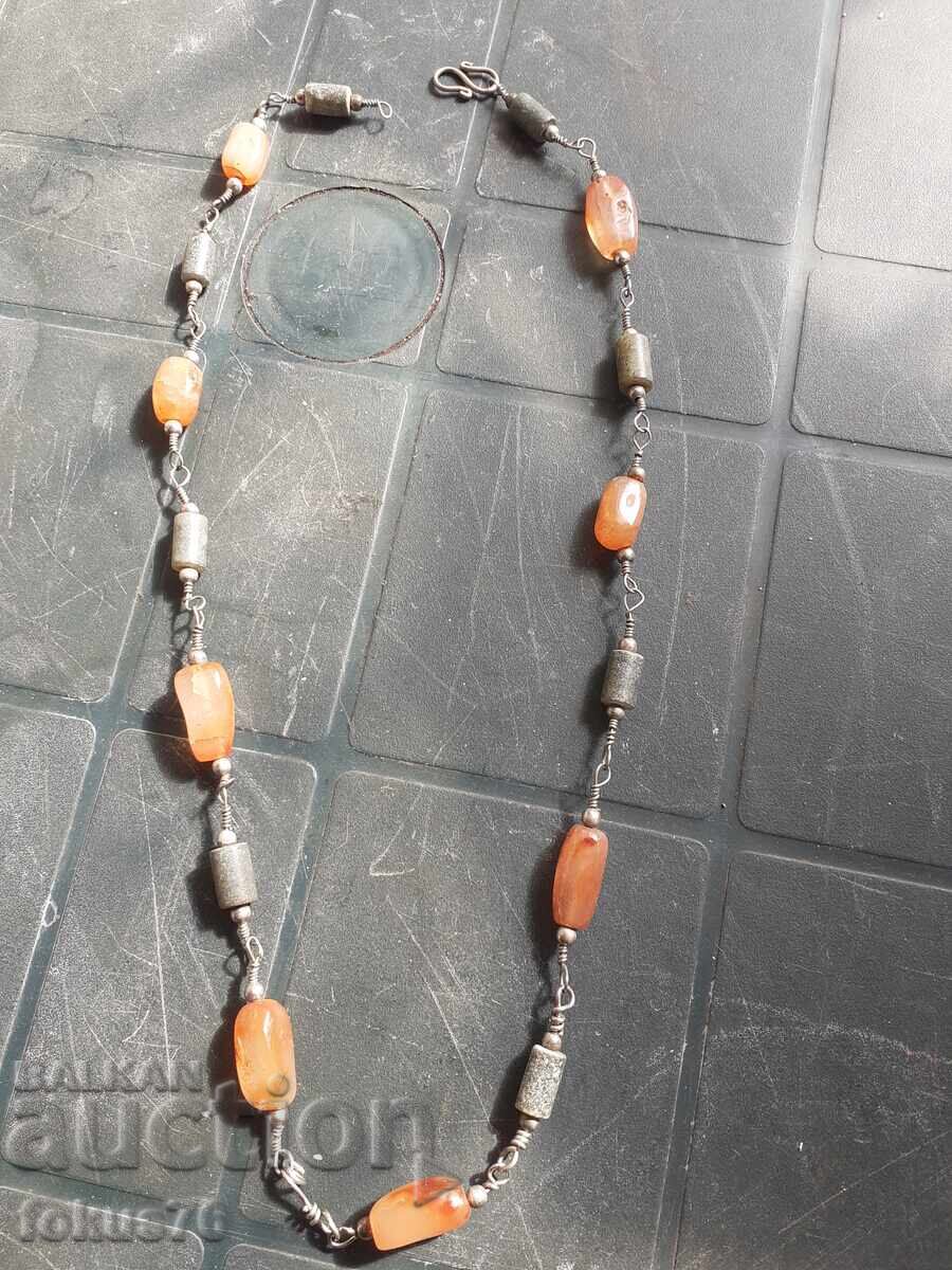 Гердан накит колие носия с цена 29.00 лв. | € 14.83 Гердан накит колие носия с цена 29.00 лв. | € 14.83