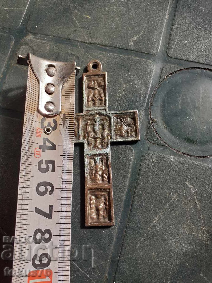 Delivery of Metal cross - replica Delivery of Metal cross - replica