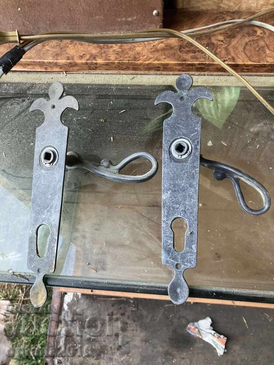 Bronze chisel set with price 60.00 BGN | € 30.68 Bronze chisel set with price 60.00 BGN | € 30.68