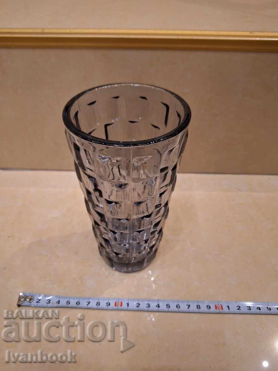 Glass vase retro social. Glass vase retro social.