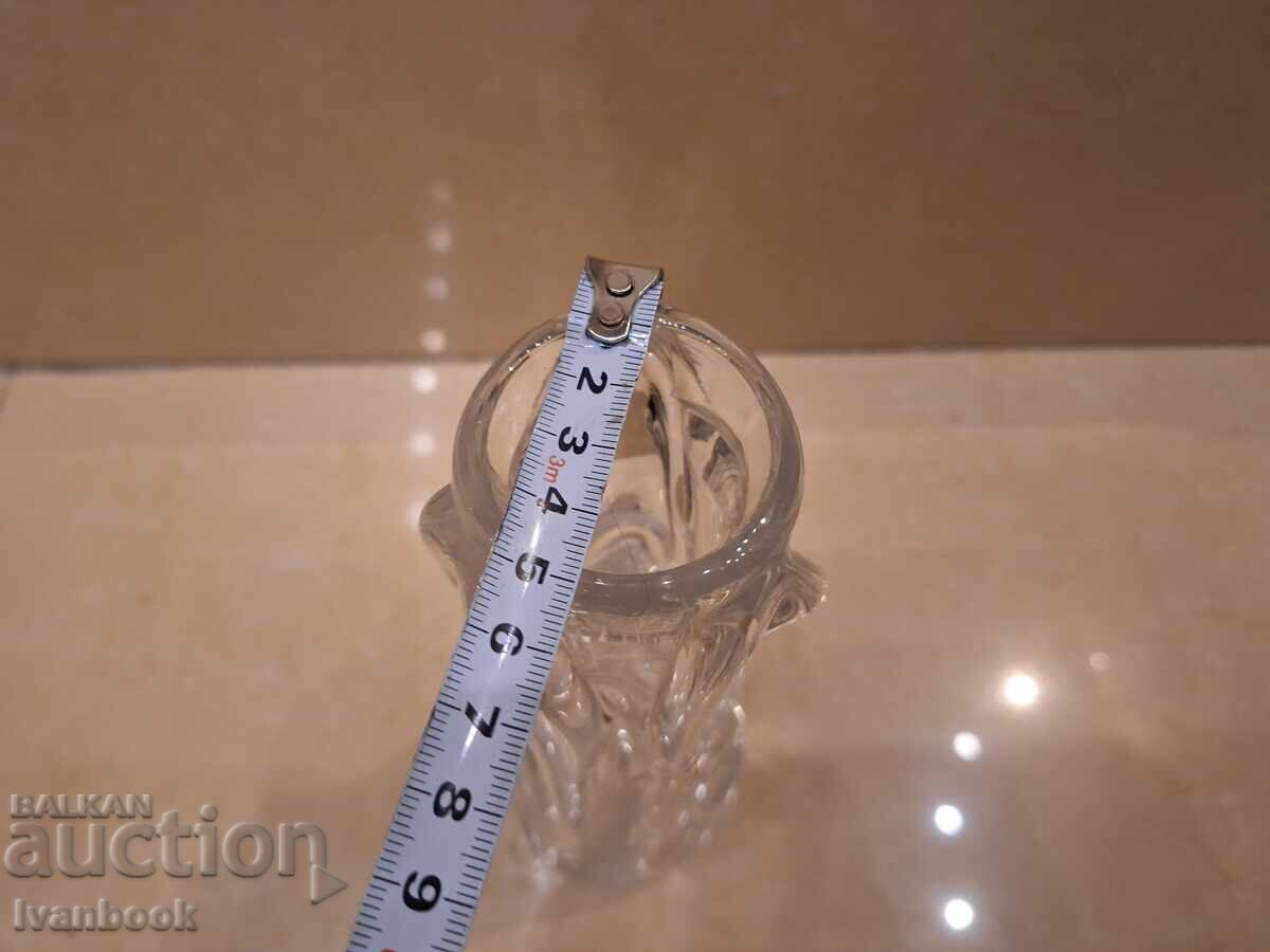 Delivery of Glass vase retro social.