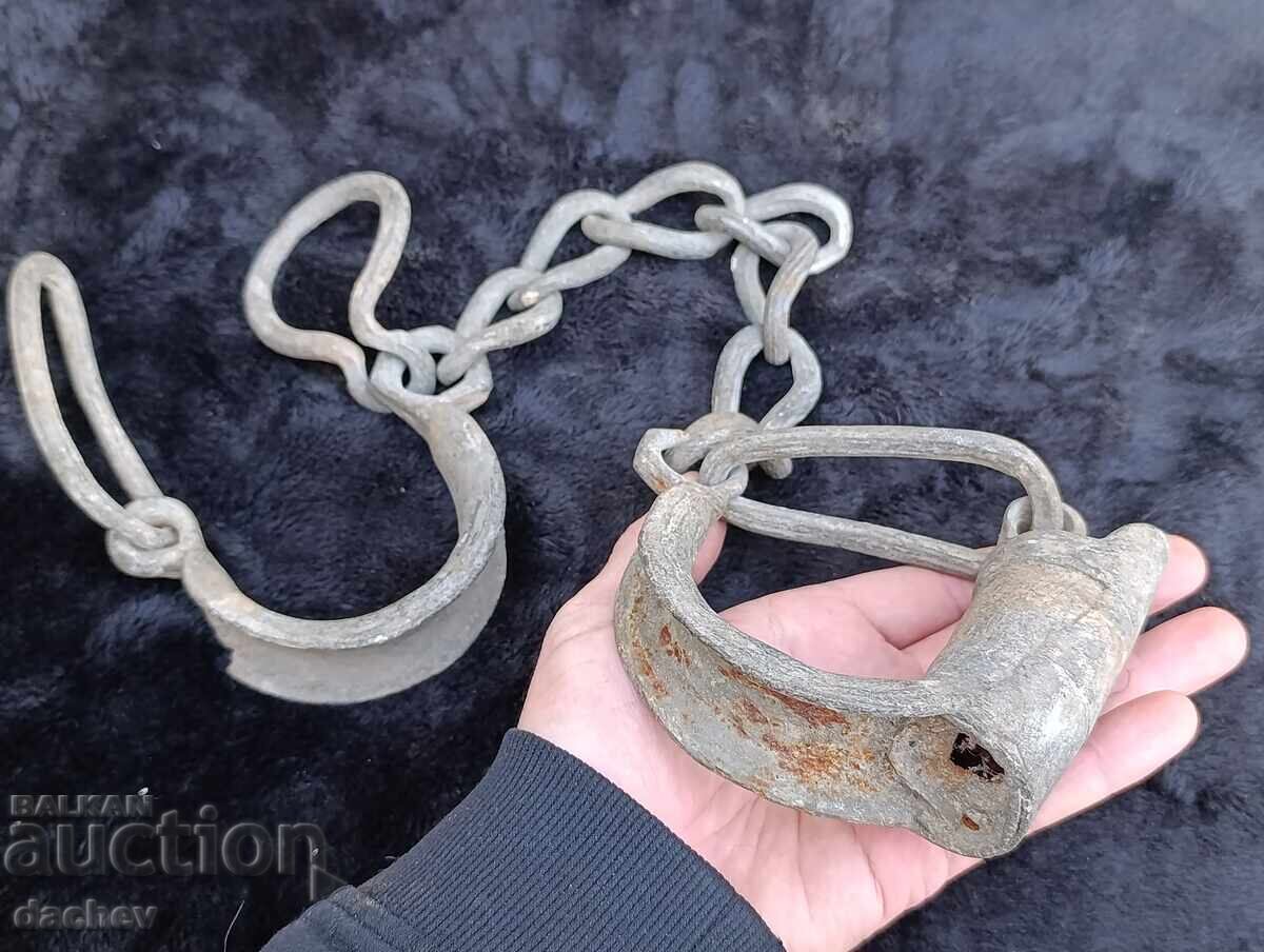 OLD HAND-FORGED BOKAI SHAckles - EXCELLENT! with price € 50.00 | 97.79 BGN OLD HAND-FORGED BOKAI SHAckles - EXCELLENT! with price € 50.00 | 97.79 BGN