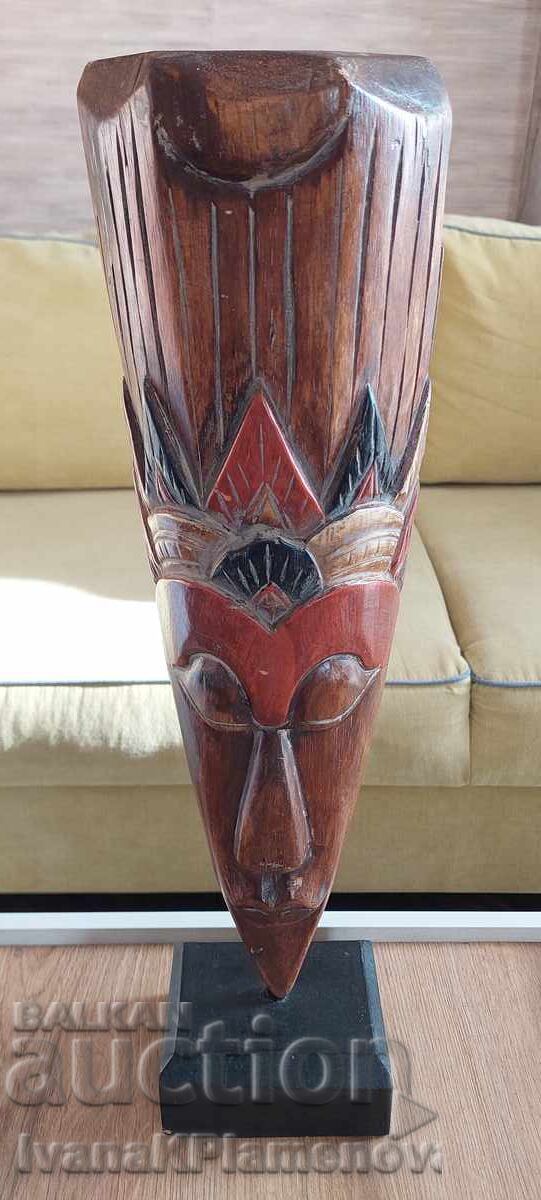 Sculptură în lemn Africa pentru cunoscători înălțime 56 cm cu preț € 30.00 | 58.68 BGN