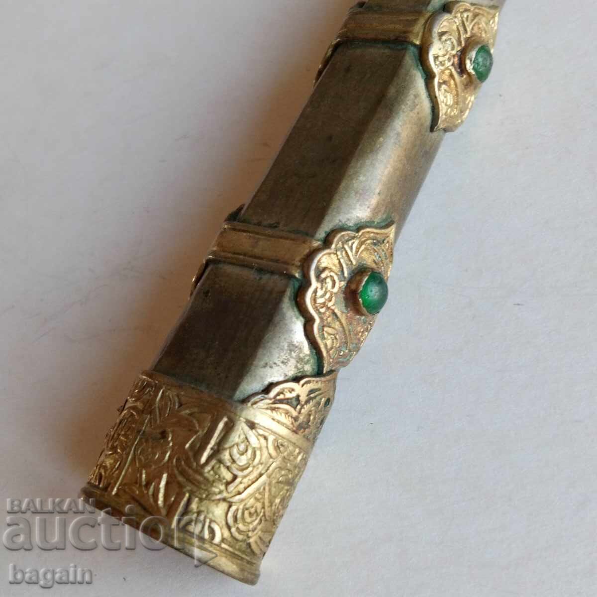 Auction Ottoman kania, dagger, scimitar, card. Auction Ottoman kania, dagger, scimitar, card.