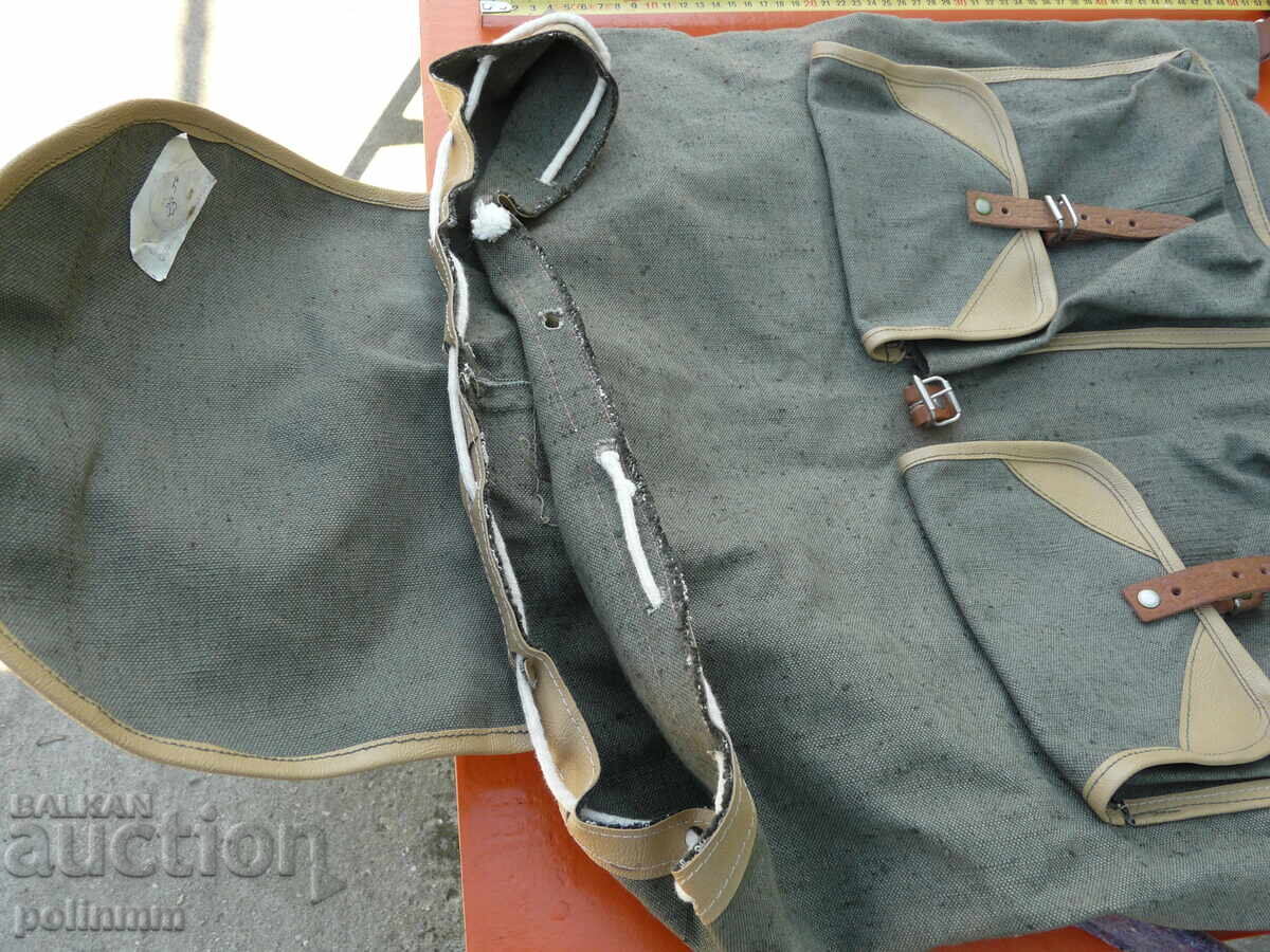Auction Bulgarian canvas backpack - 4 Auction Bulgarian canvas backpack - 4