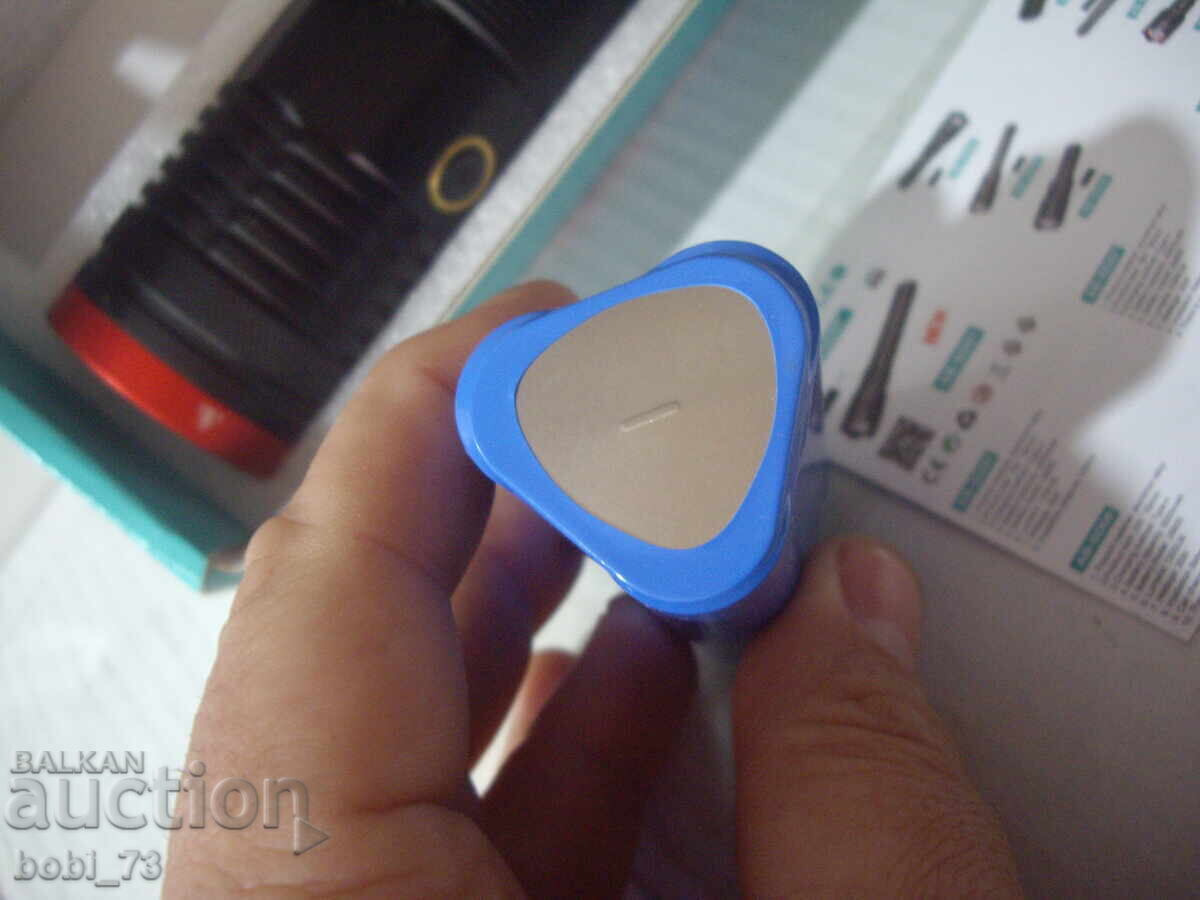 Extremely powerful rechargeable spotlight. - 5 Extremely powerful rechargeable spotlight. - 5