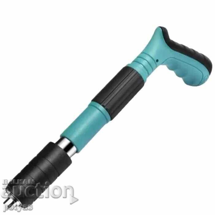 Manual tacker gun for driving nails with a charge into metal