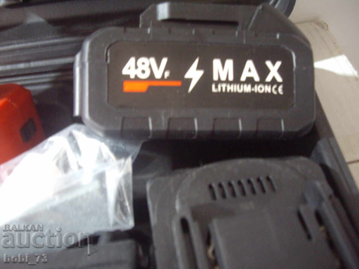 Доставка на Акумулаторна ножица за лозе.