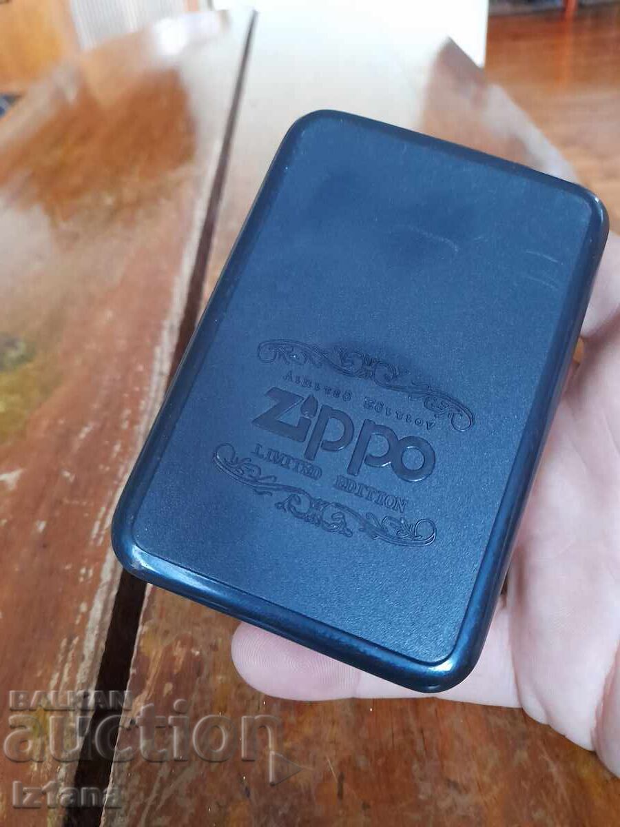 Old Zippo lighter box with price 32.00 BGN | € 16.36 Old Zippo lighter box with price 32.00 BGN | € 16.36