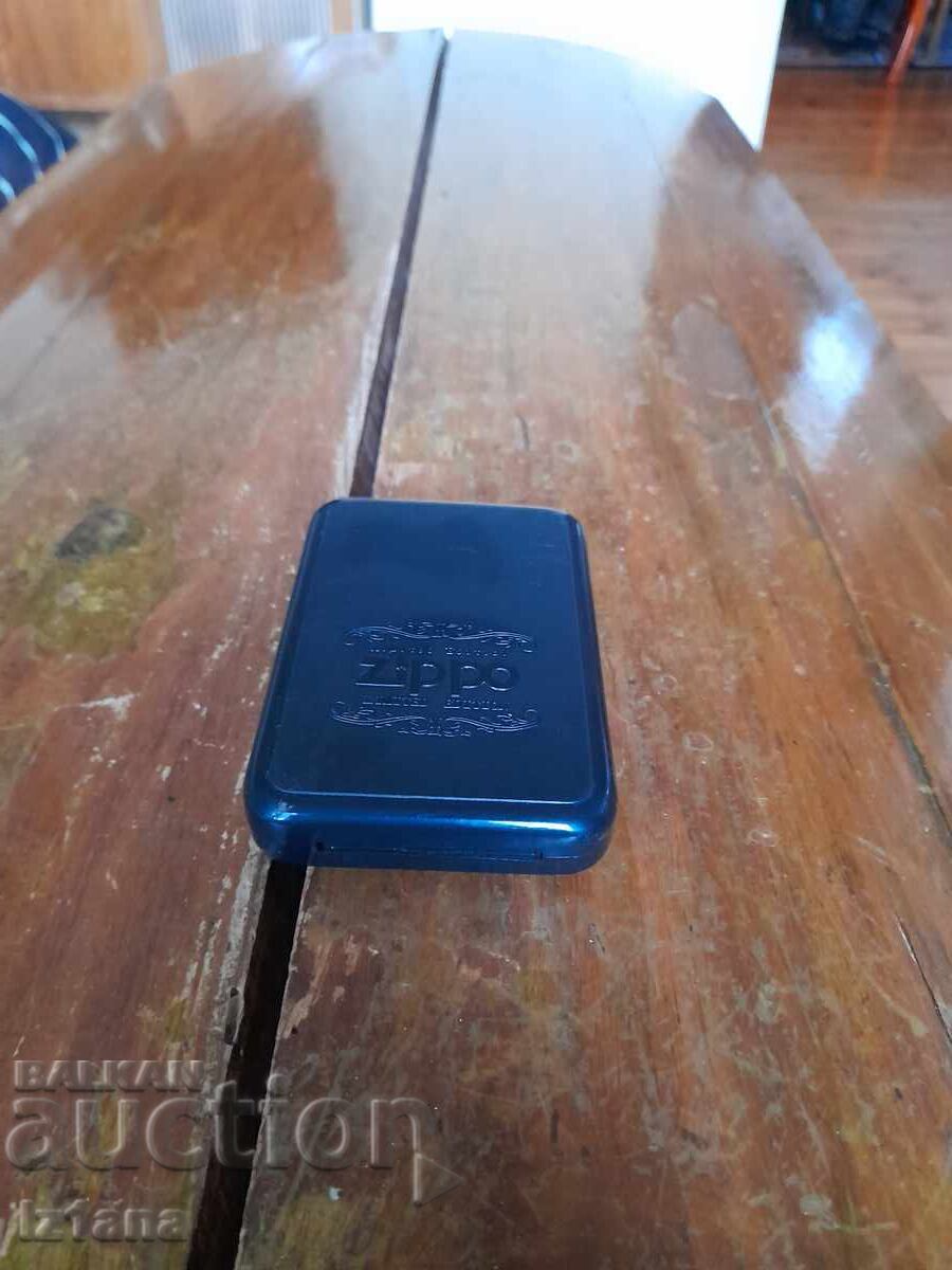 Old Zippo lighter box Old Zippo lighter box
