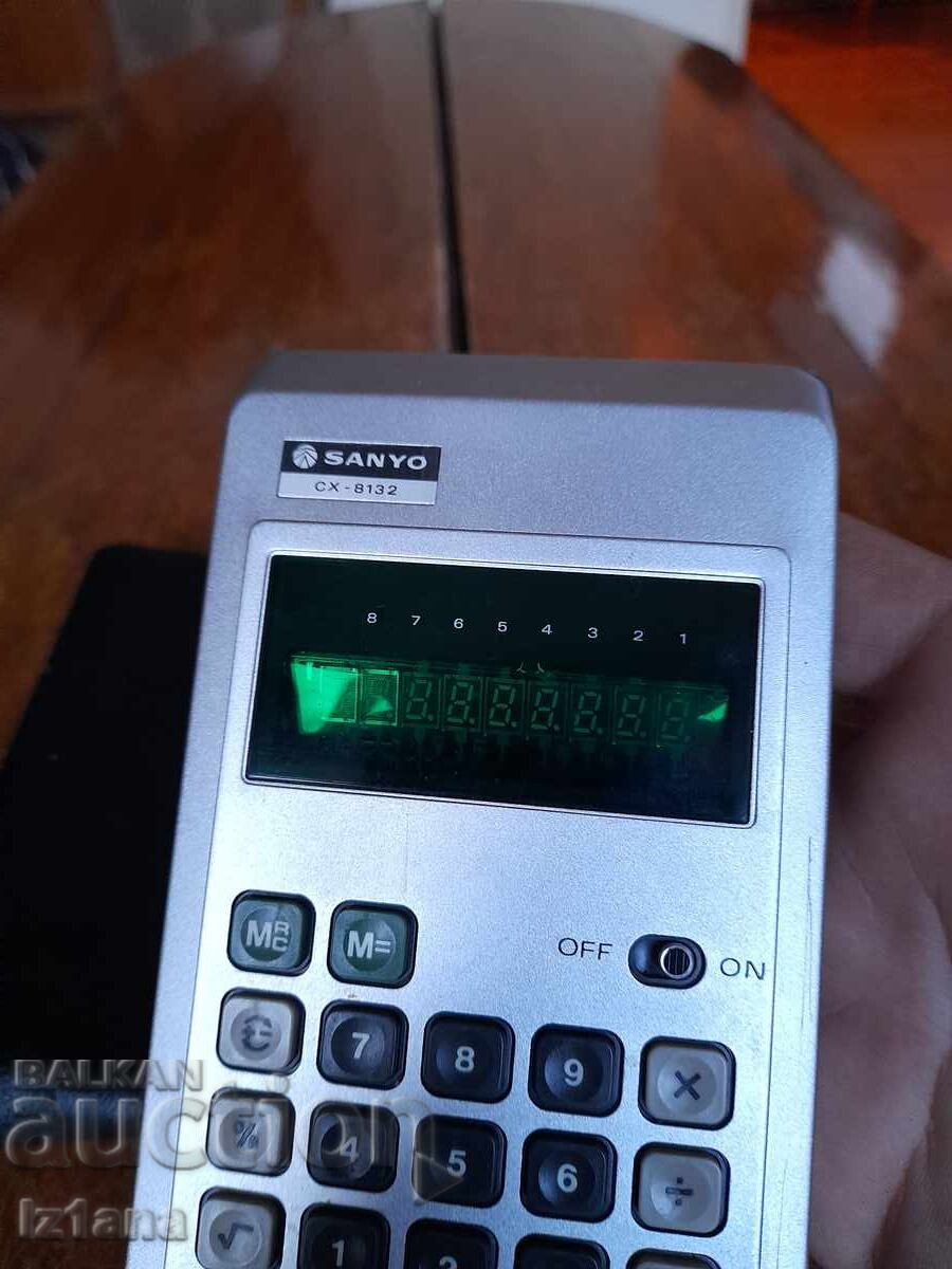 Licitație Calculator vechi Sanyo CX-8132 Licitație Calculator vechi Sanyo CX-8132