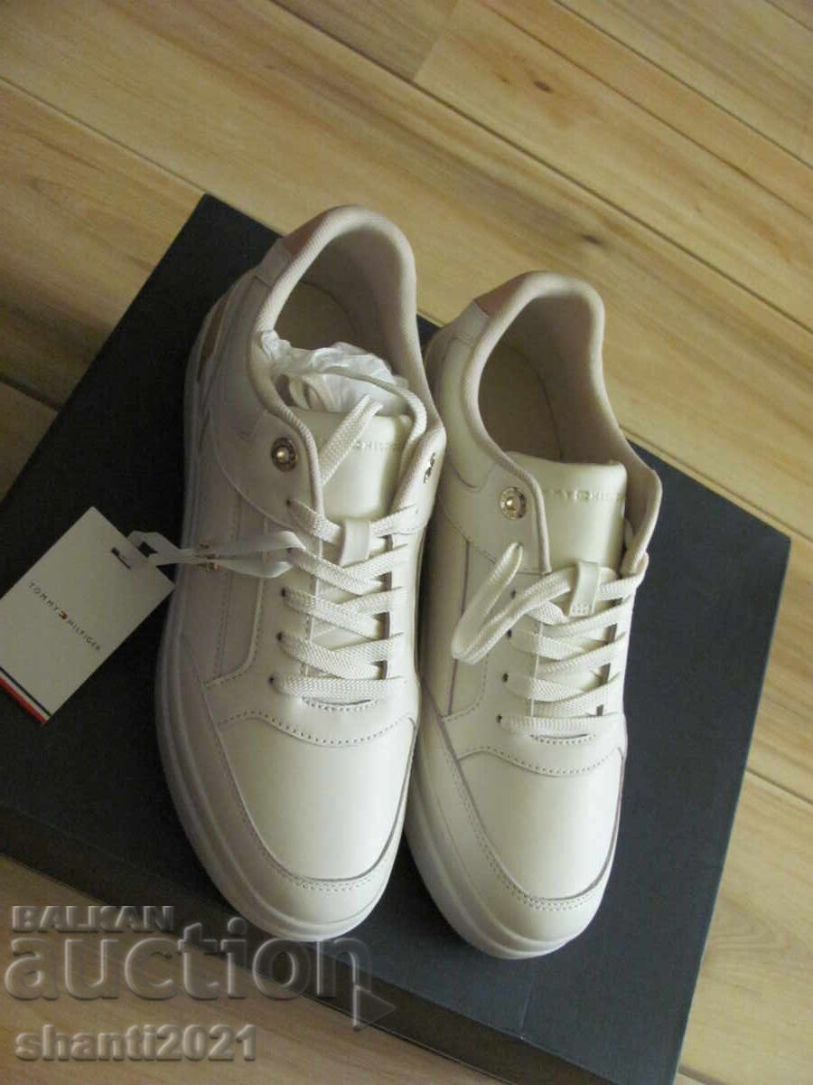 Παράδοση Νέα γυναικεία sneakers TOMMY HILFIGER, Νο.41