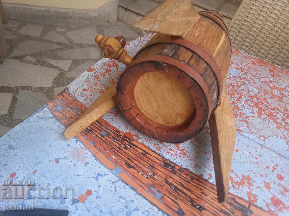 Παλιό βαρέλι σε σχήμα πυραύλου - 7 Παλιό βαρέλι σε σχήμα πυραύλου - 7