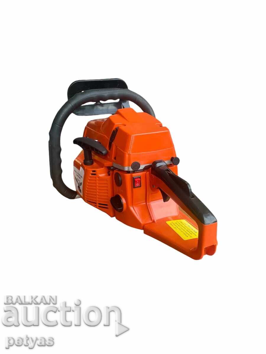 Delivery of Gasoline Wood Cutter KRAFTROYAL 68 cc Delivery of Gasoline Wood Cutter KRAFTROYAL 68 cc