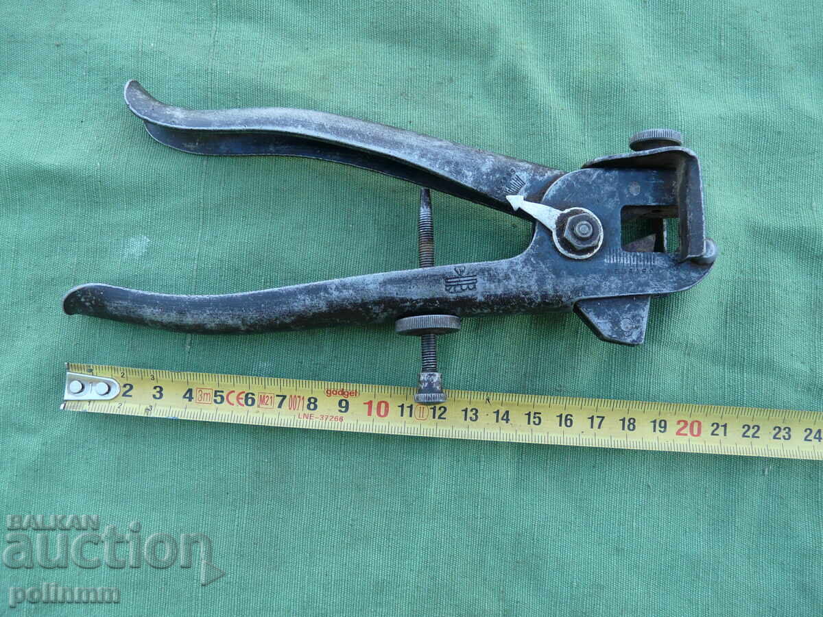 Old German craft tool - 548 with price 40.00 BGN | € 20.45 Old German craft tool - 548 with price 40.00 BGN | € 20.45
