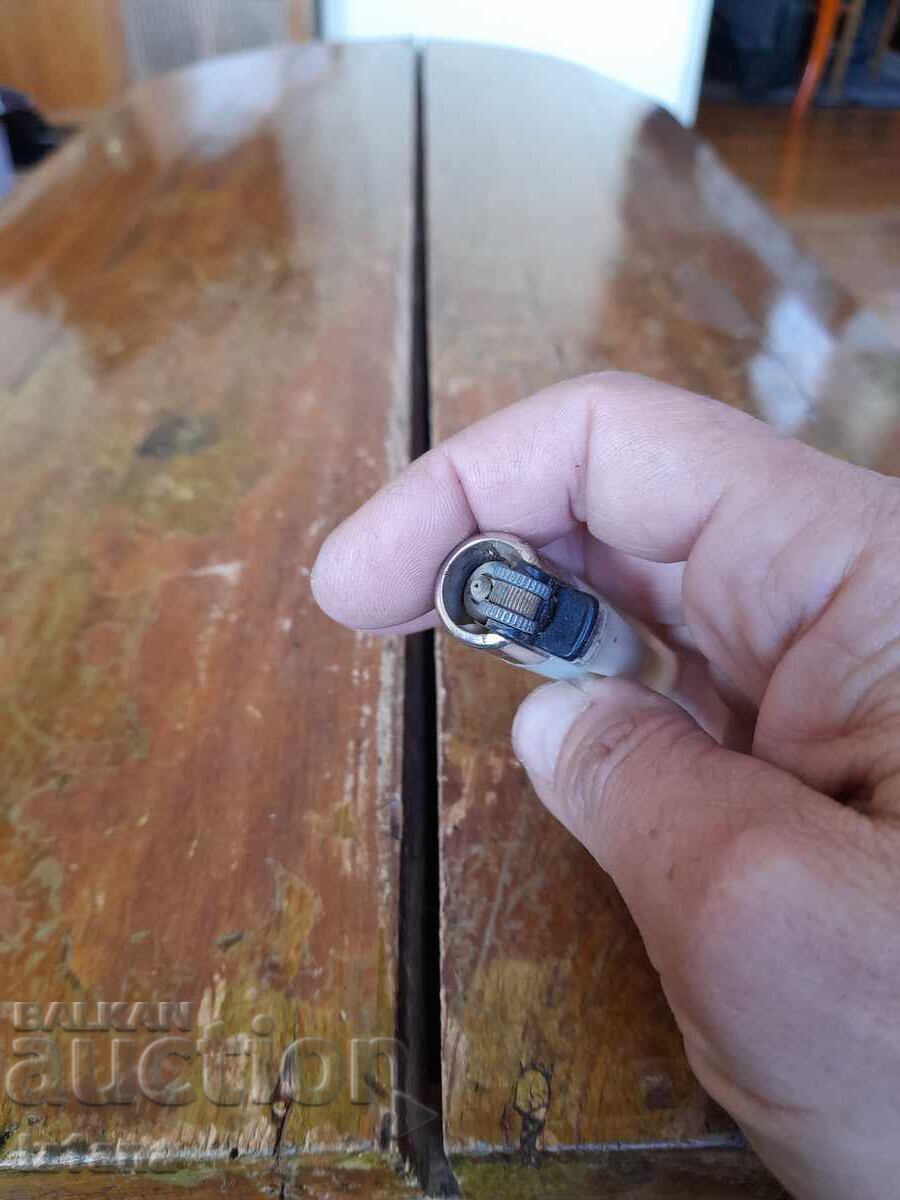 Old Ballantines lighter - 5