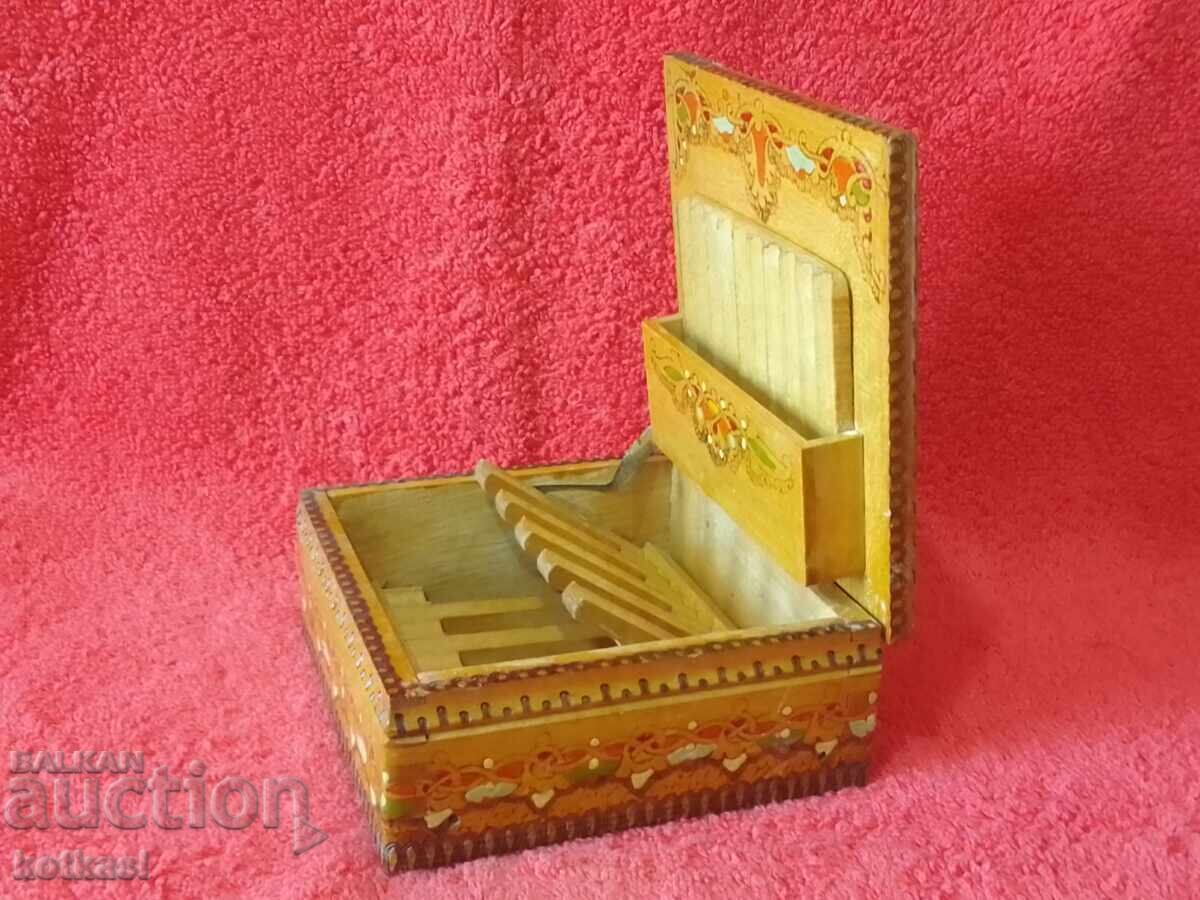 Old wooden box Tobacco box pyrographed Tobacco Cigarettes Old wooden box Tobacco box pyrographed Tobacco Cigarettes