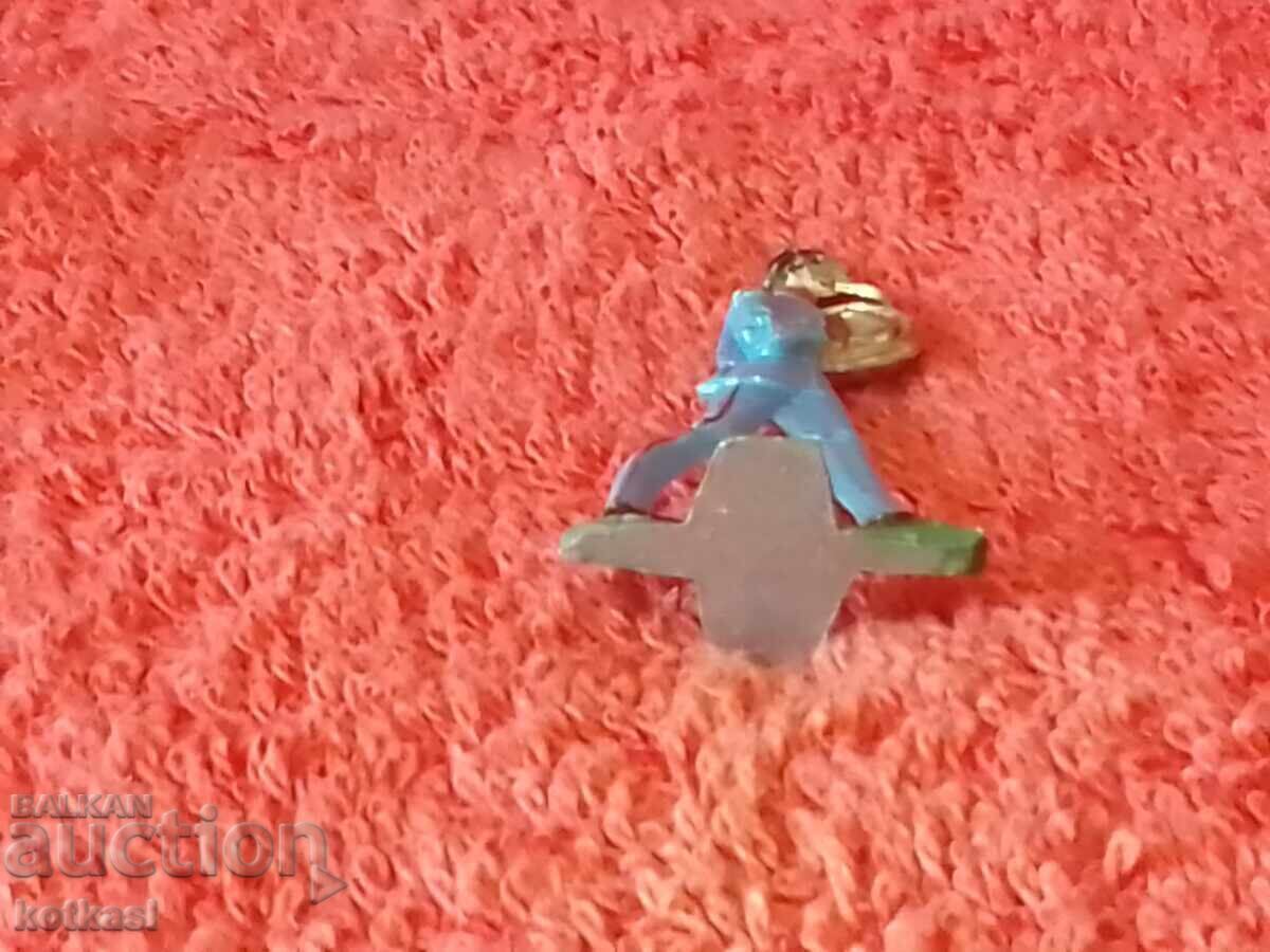 Δημοπρασία Παλιά μεταλλική φιγούρα στρατιώτη μουσικού