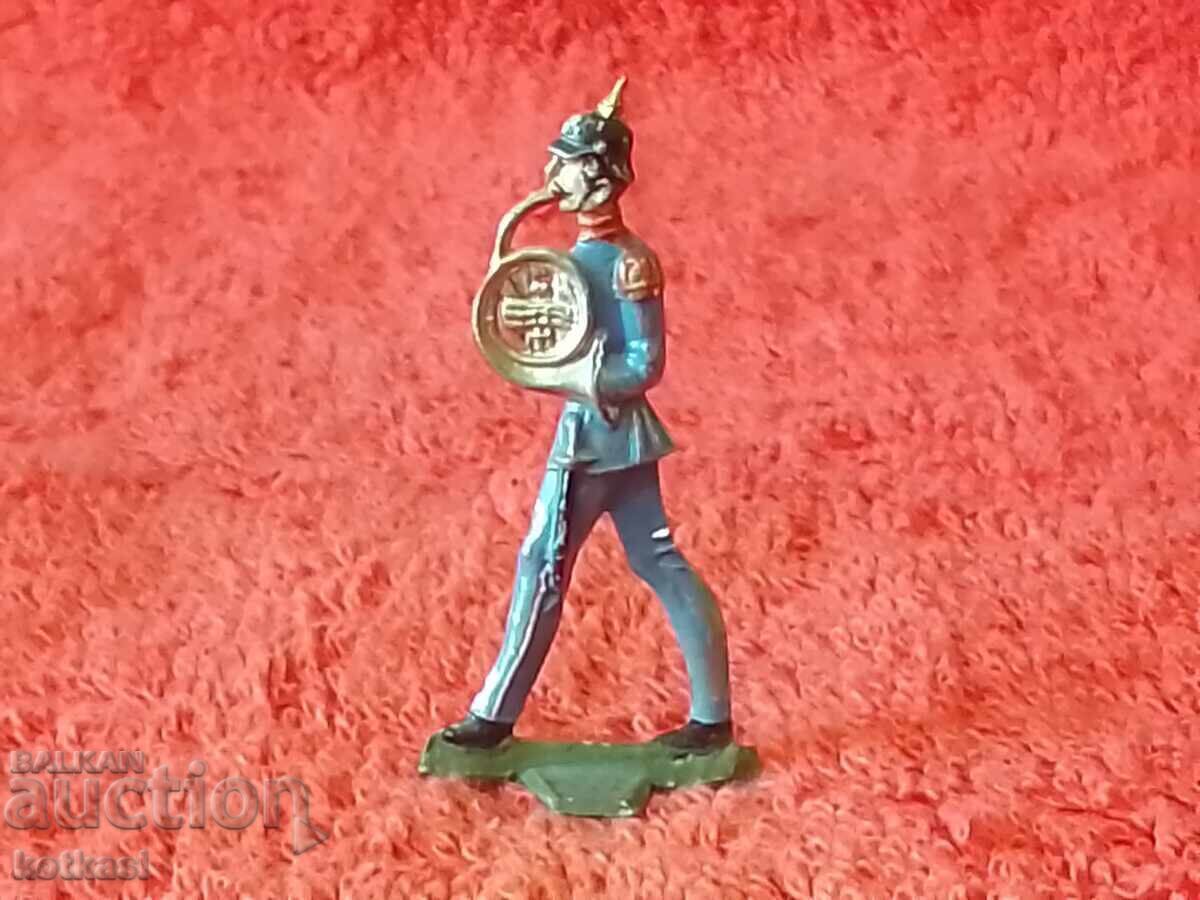 Παλιά μεταλλική φιγούρα στρατιώτη μουσικού