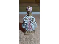 Metal collector's figurine