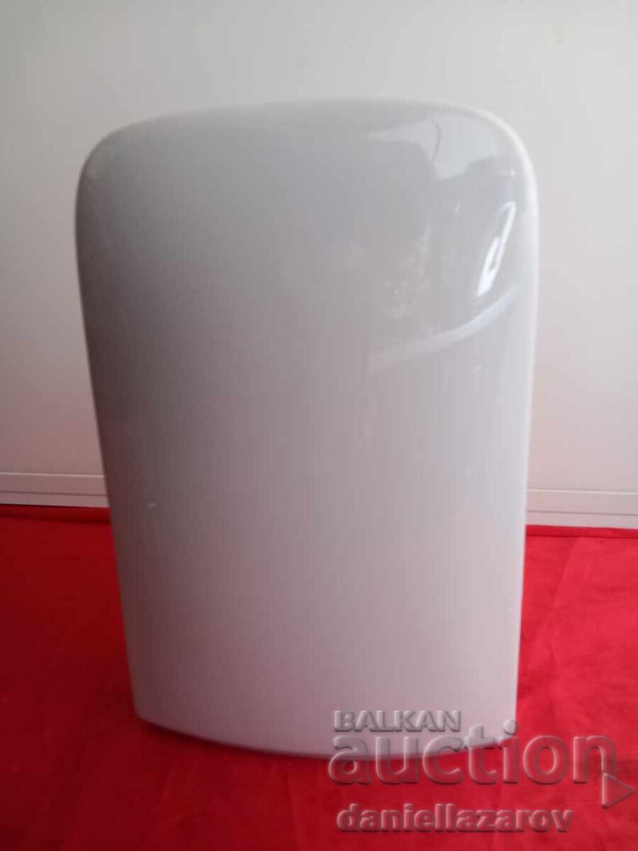 Delivery of Thomas ROSENTHAL Author's Limited Edition Porcelain Vase Delivery of Thomas ROSENTHAL Author's Limited Edition Porcelain Vase