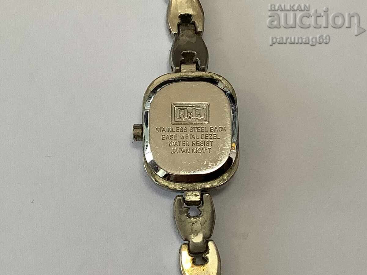 Q&Q ladies watch with price 15.00 BGN | € 7.67 Q&Q ladies watch with price 15.00 BGN | € 7.67