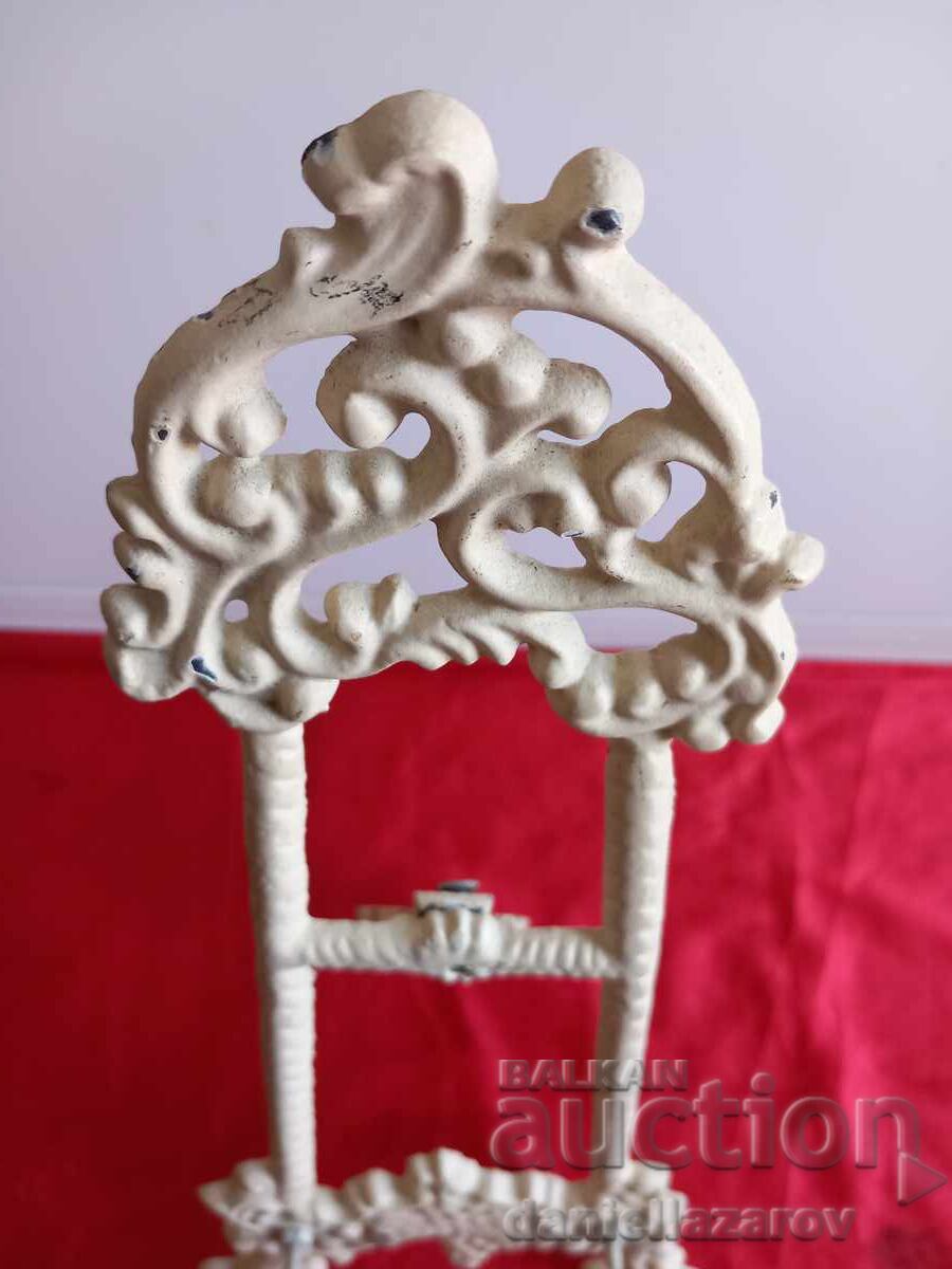 Licitație Stand baroc vechi, stand pentru poze, suport pentru cărți