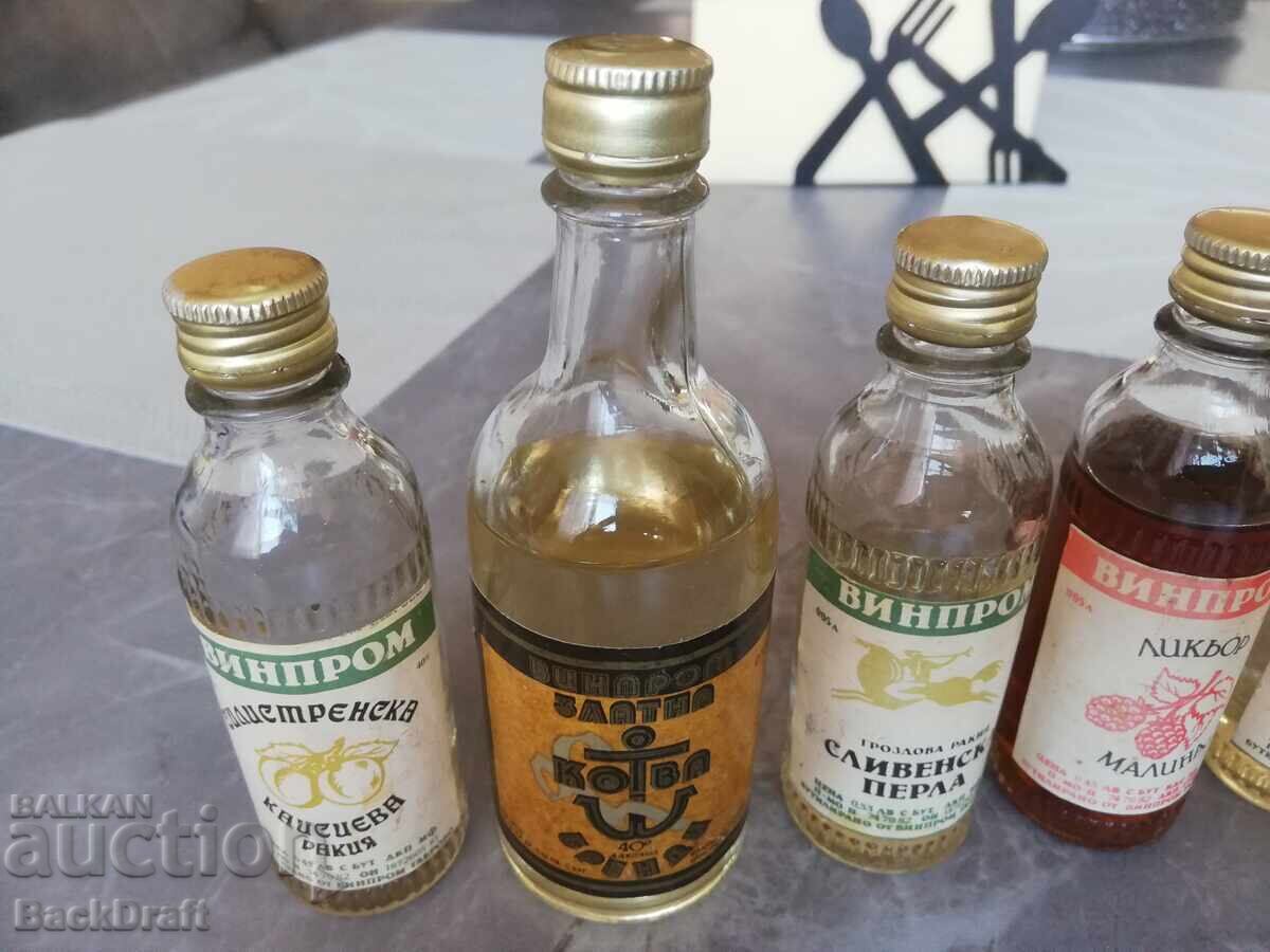 Lot Sots Bottle, Cartridge, Bottle, Miniature Rakija, Brandy, Liqueur with price 120.00 BGN | € 61.36 Lot Sots Bottle, Cartridge, Bottle, Miniature Rakija, Brandy, Liqueur with price 120.00 BGN | € 61.36
