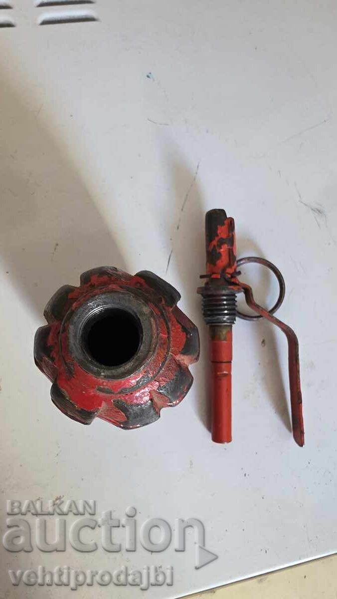 Delivery of Grenade-empty with capsule Delivery of Grenade-empty with capsule