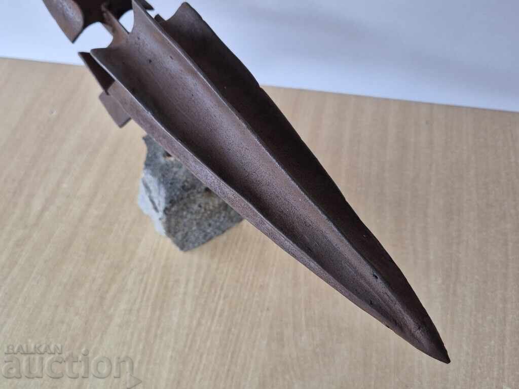 Yane Gadzhev Section 2024 modern stylish and with a touch of radiance - 7 Yane Gadzhev Section 2024 modern stylish and with a touch of radiance - 7