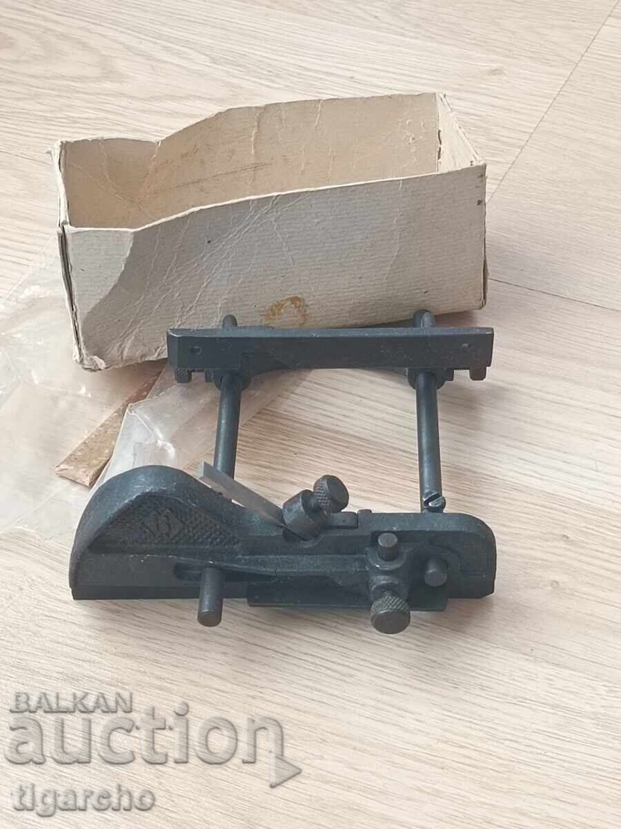 Unealtă de tâmplărie cu preț € 25.00 | 48.90 BGN