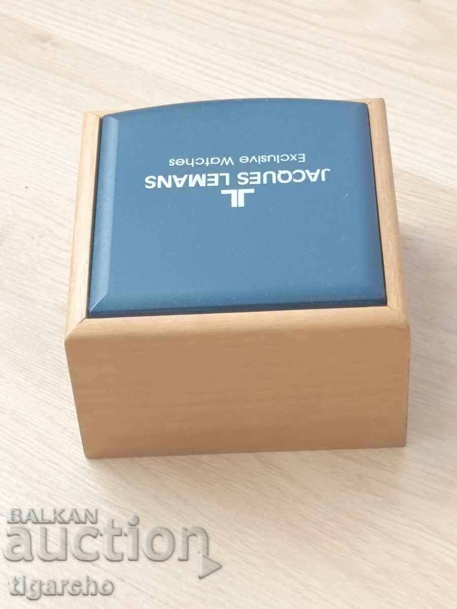 Jacques Lemans watch box with price 40.00 BGN | € 20.45