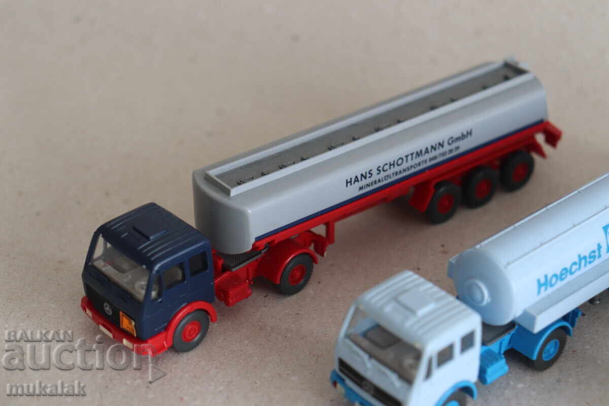 Delivery of WIKING 1:87 H0 MERCEDES TANK TRUCK MODEL LOT 3 PCS. Delivery of WIKING 1:87 H0 MERCEDES TANK TRUCK MODEL LOT 3 PCS.