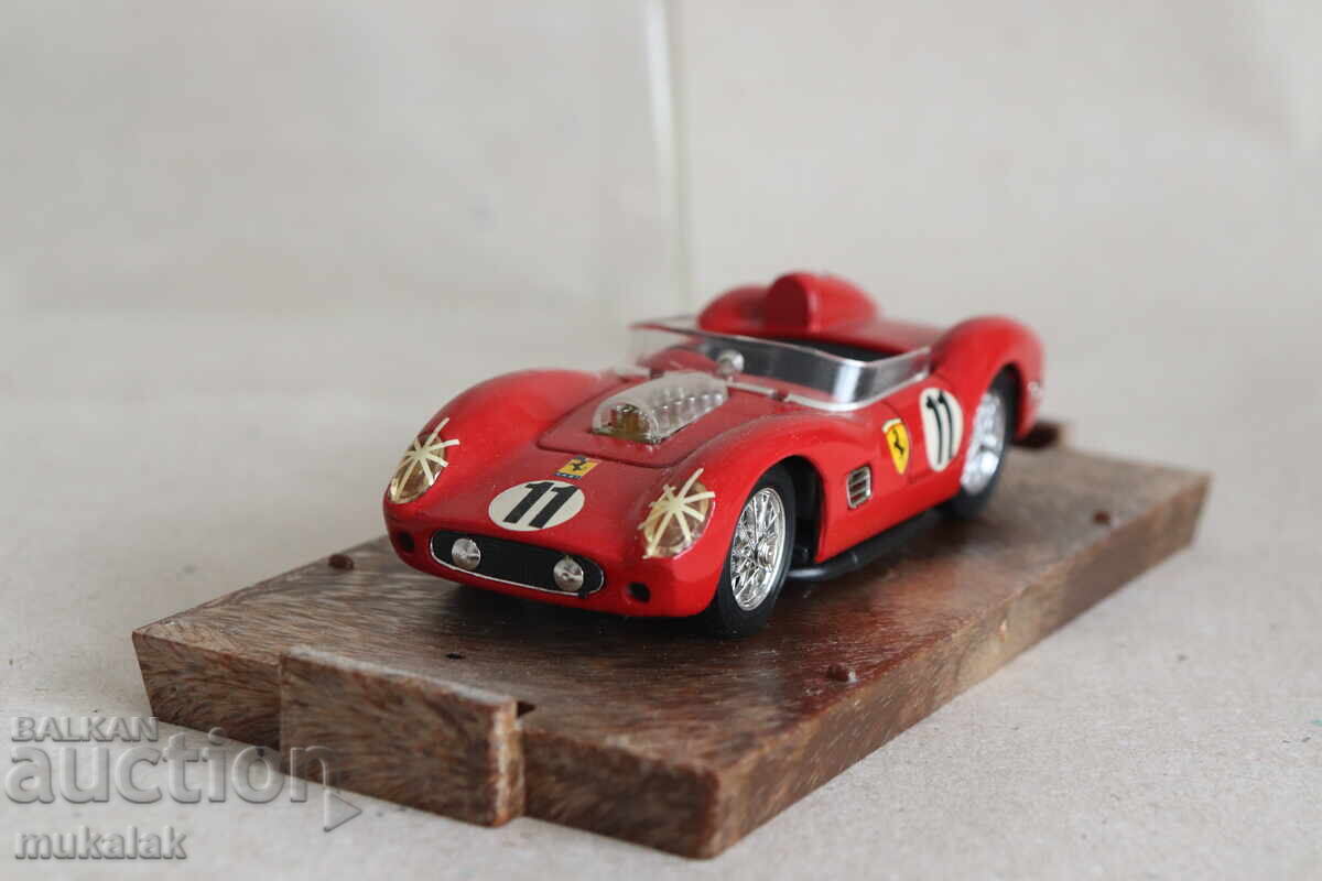 Auction 1:43 BRUMM FERRARI CAR MODEL TOY Auction 1:43 BRUMM FERRARI CAR MODEL TOY