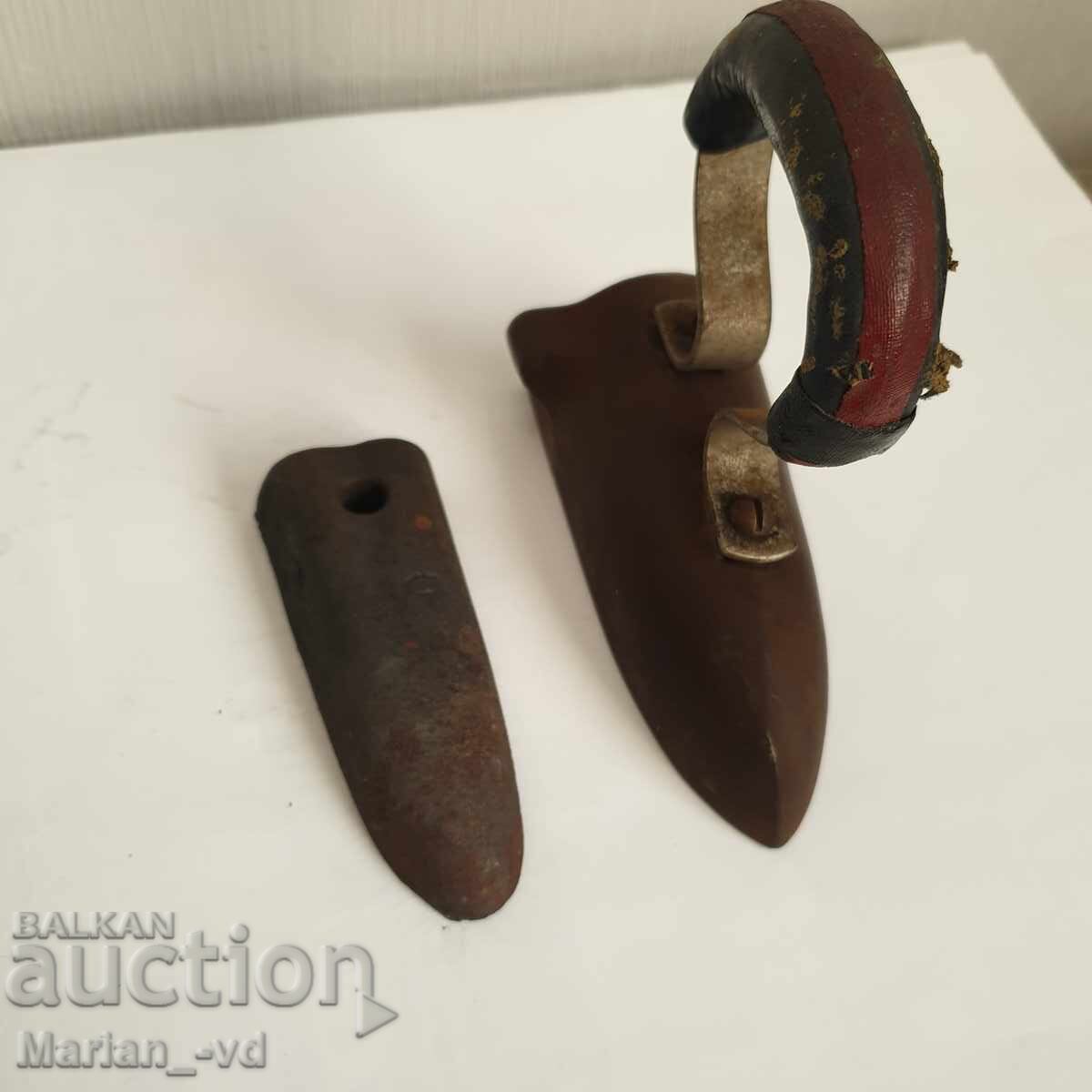 Old small iron iron ox tongue - 5