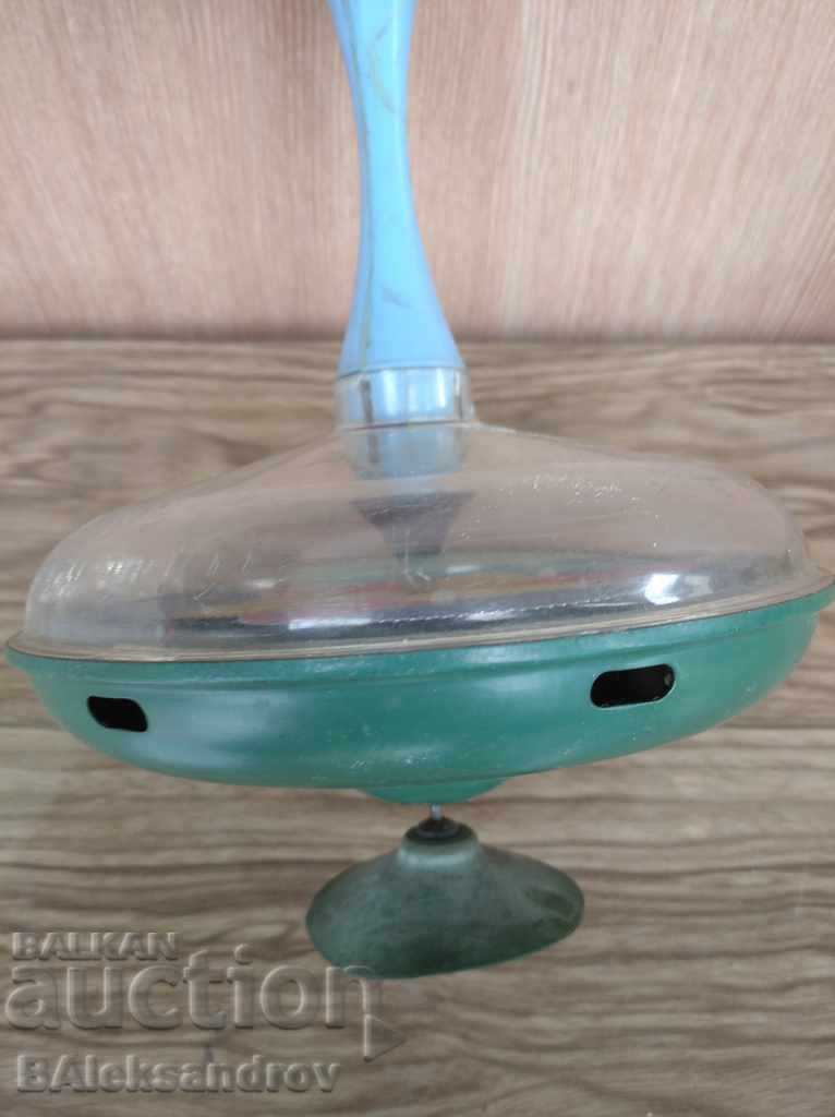 Auction Soc metal top Auction Soc metal top