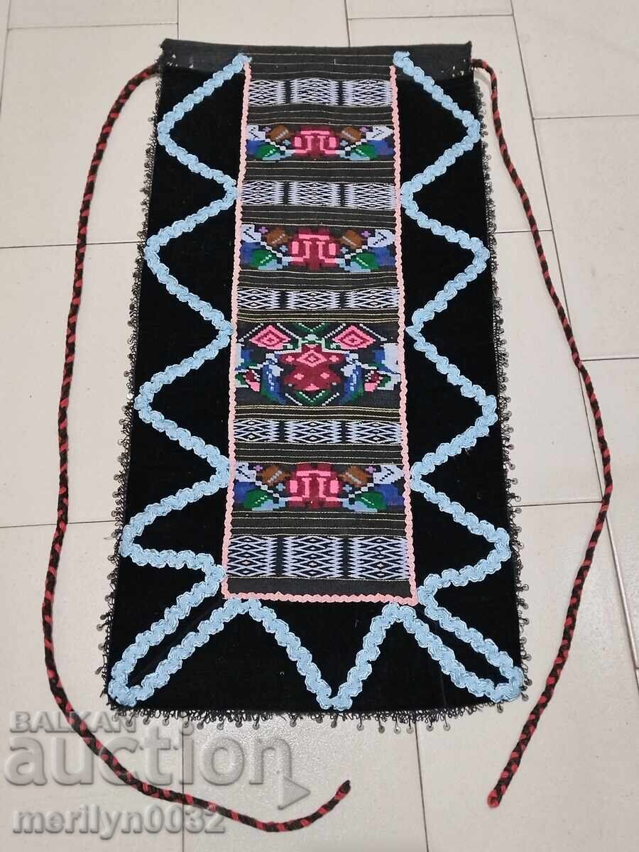 Broderie vechi șorț beteală, costum, pânză Broderie vechi șorț beteală, costum, pânză