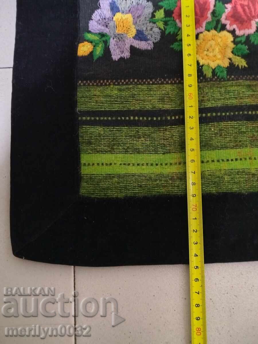 Delivery of Old apron tinsel embroidery, costume, cloth Delivery of Old apron tinsel embroidery, costume, cloth