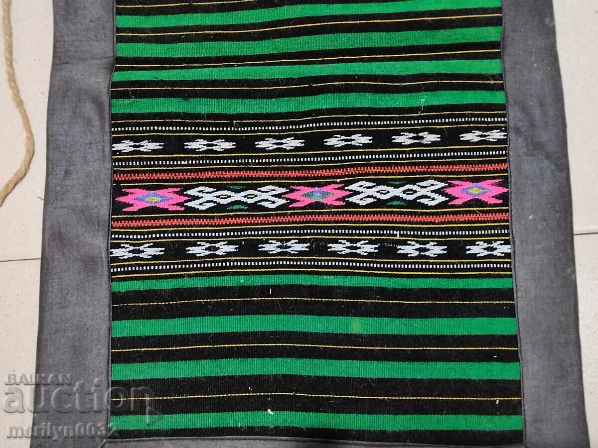 Broderie vechi șorț beteală, costum, pânză cu preț 118.90 BGN | € 60.79 Broderie vechi șorț beteală, costum, pânză cu preț 118.90 BGN | € 60.79