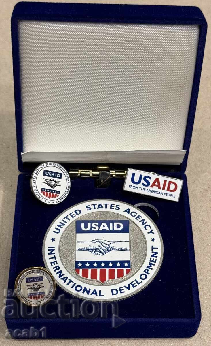 Πλακέτα+κονκάρδες Οργανισμός Ηνωμένων Πολιτειών για τη Διεθνή Ανάπτυξη Πλακέτα+κονκάρδες Οργανισμός Ηνωμένων Πολιτειών για τη Διεθνή Ανάπτυξη