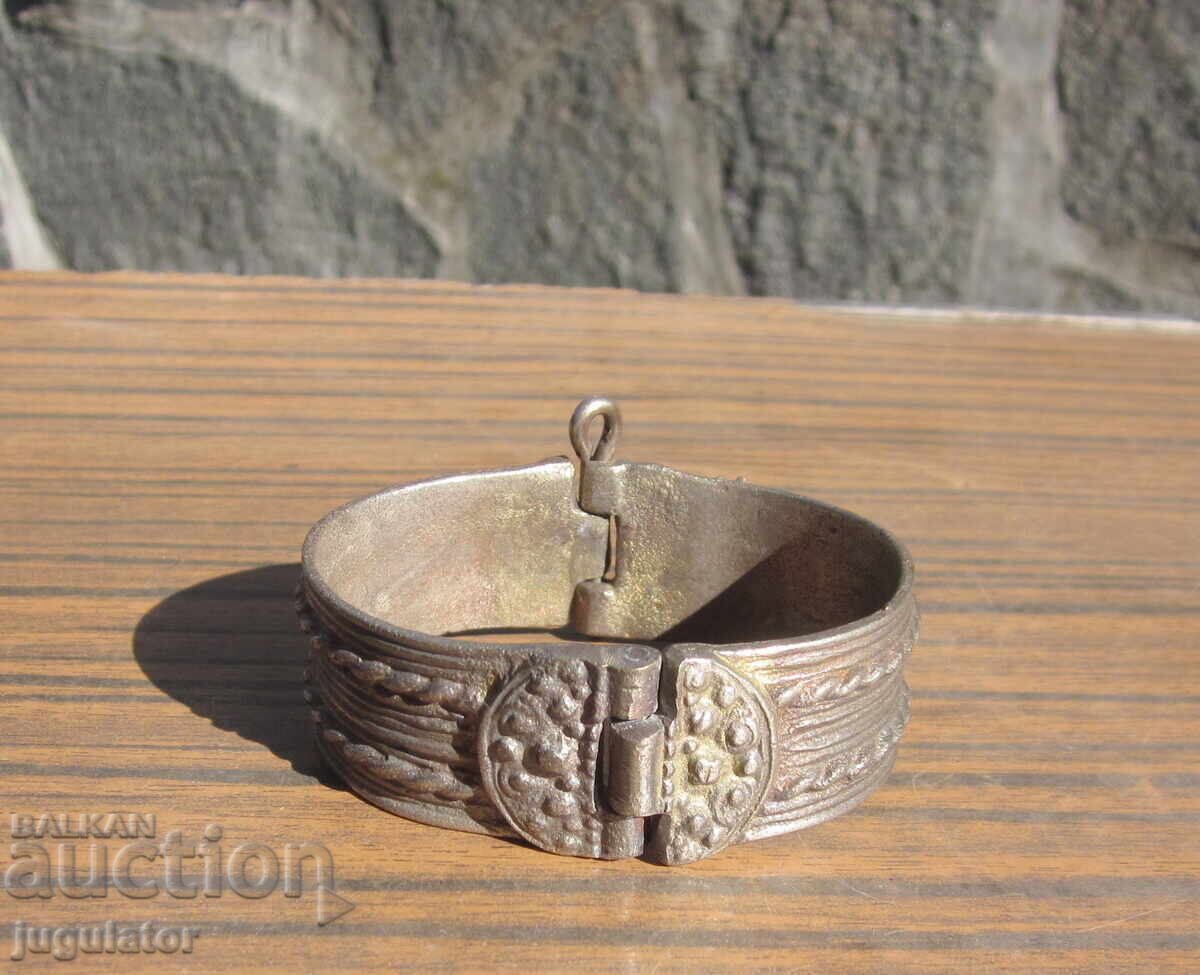 old Bulgarian folklore women's bracelet jewelry - 5 old Bulgarian folklore women's bracelet jewelry - 5