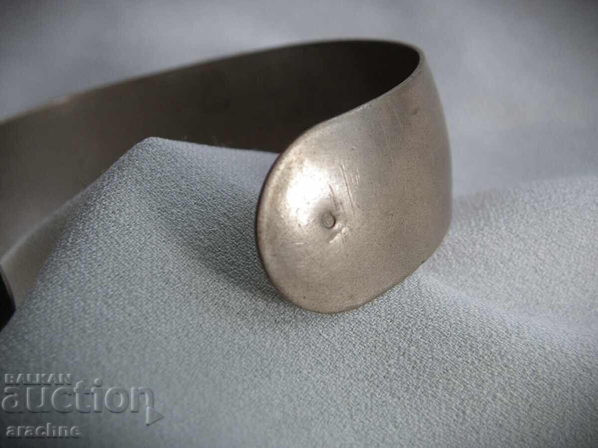 Delivery of Old Scandinavian bracelet